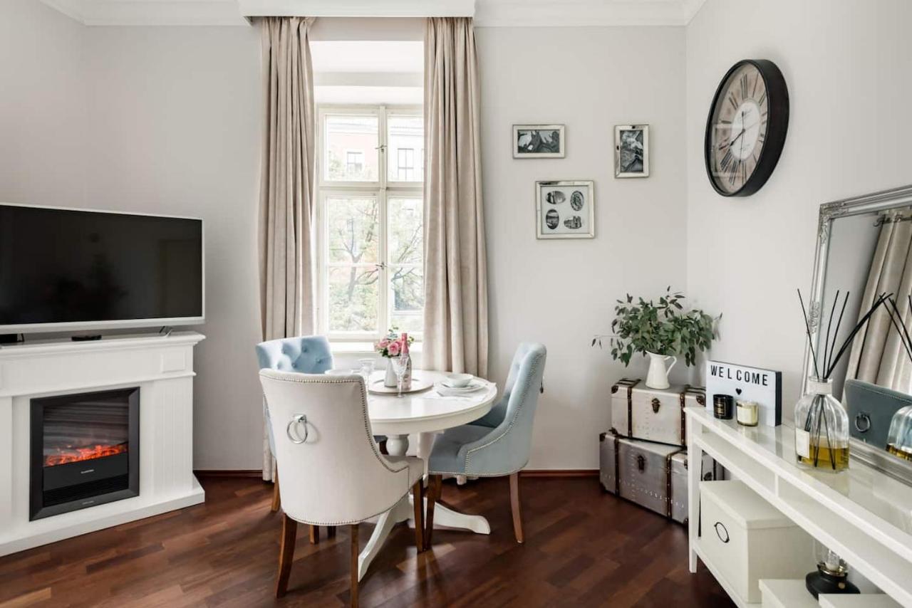 Old Town Square Apartment Прага Экстерьер фото
