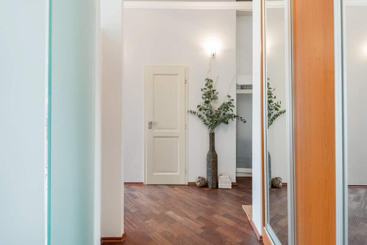 Old Town Square Apartment Прага Экстерьер фото